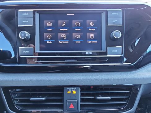 Used 2023 Volkswagen Taos S FWD image 20