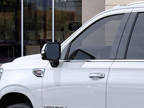 New 2026 GMC Yukon XL Denali RWD image 12
