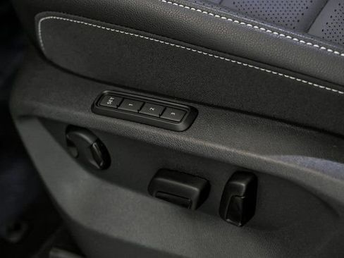 New 2026 Volkswagen Atlas Cross Sport SEL R-Line image 11