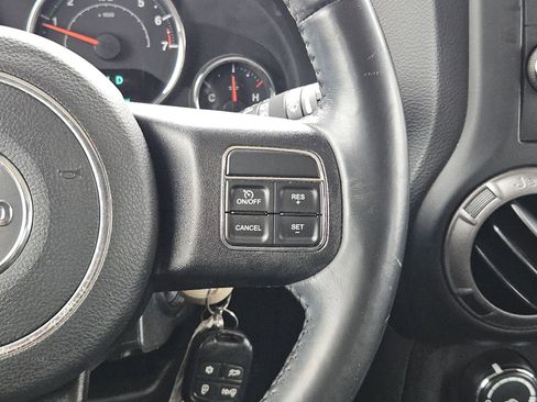 Used 2017 Jeep Wrangler Unlimited Sport w/ Connectivity Group AWD/4WD image 21