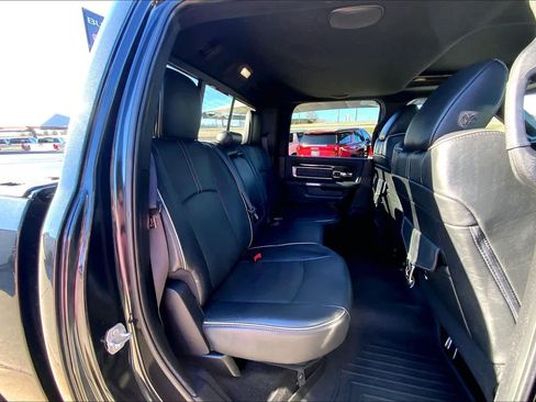 Used 2016 RAM 1500 Limited image 19