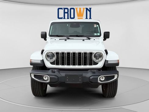 Used 2026 Jeep Wrangler Unlimited Sahara AWD/4WD image 8