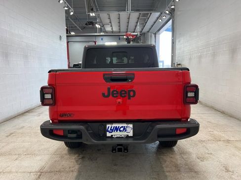 New 2024 Jeep Gladiator Sport image 41