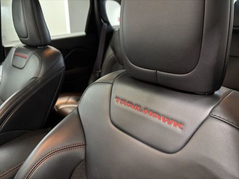 Used 2021 Jeep Cherokee Trailhawk w/ Sun, Sound & Nav Group image 28