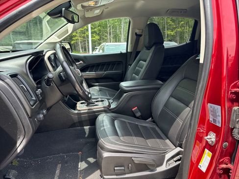 Used 2022 GMC Canyon Denali AWD/4WD image 9