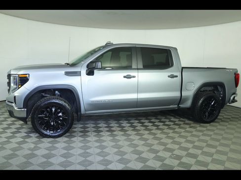 Used 2024 GMC Sierra 1500 Pro w/ Pro Value Package AWD/4WD image 17