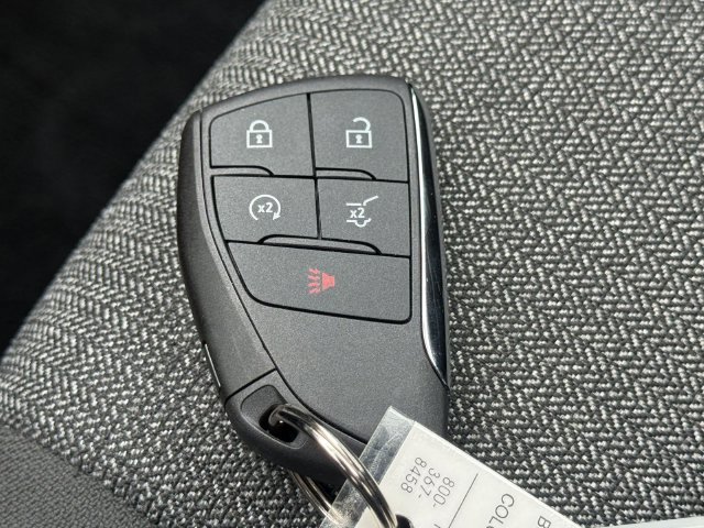 Used 2026 GMC Acadia Elevation FWD image 33
