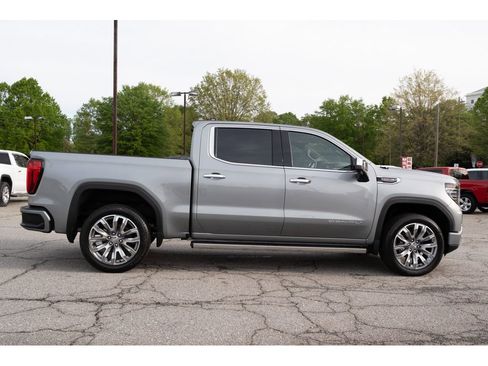 New 2026 GMC Sierra 1500 Denali w/ Denali Reserve Package AWD/4WD image 9