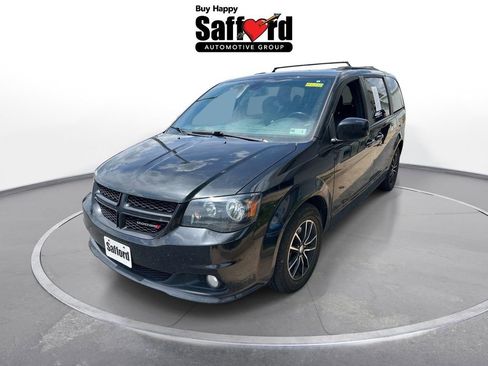 Used 2018 Dodge Grand Caravan GT FWD image 1