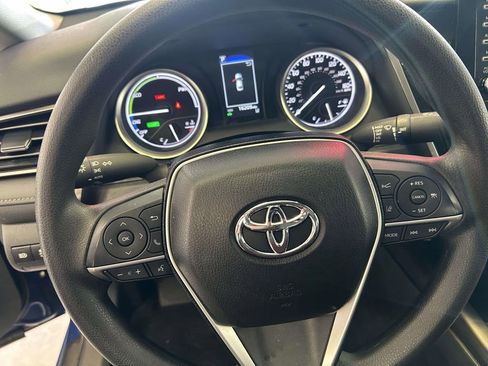 Used 2024 Toyota Camry LE FWD image 18