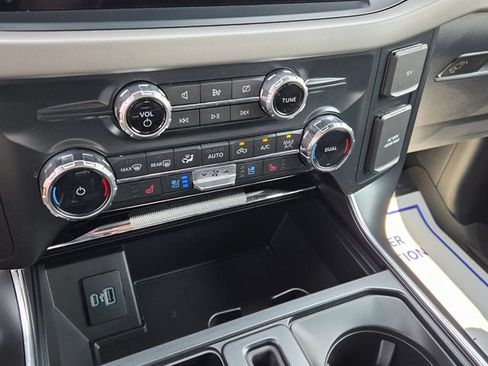 Used 2022 Ford F150 Raptor AWD/4WD image 23