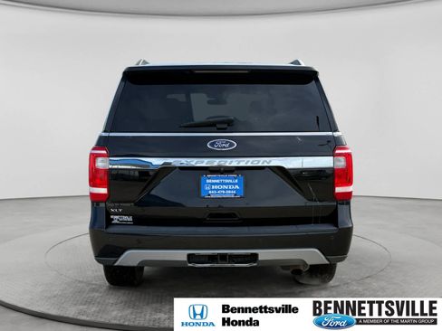 Used 2020 Ford Expedition XLT RWD image 6