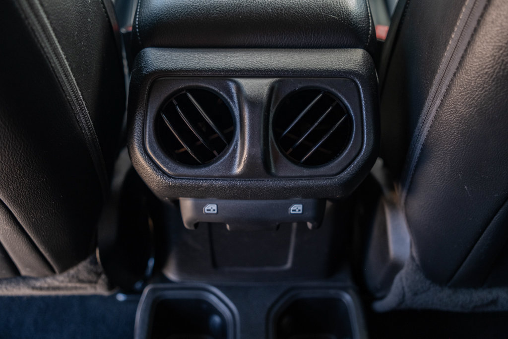 Used 2022 Jeep Gladiator Sport AWD/4WD image 16