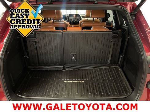 Used 2021 Toyota Highlander Platinum AWD/4WD image 15