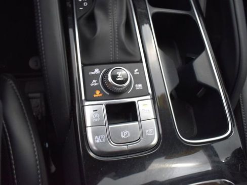 Used 2024 Kia Telluride SX Prestige image 28