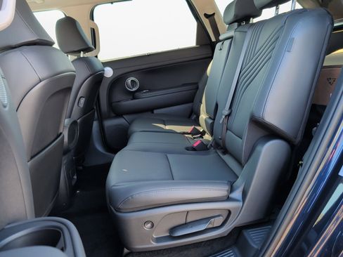 New 2026 Hyundai Palisade SEL Premium FWD image 13