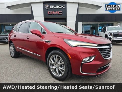Used 2023 Buick Enclave Essence w/ Experience Buick Package image 1