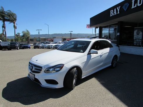 Used 2015 Mercedes-Benz E 350 Sedan image 3