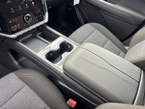 New 2026 GMC Acadia Elevation image 20