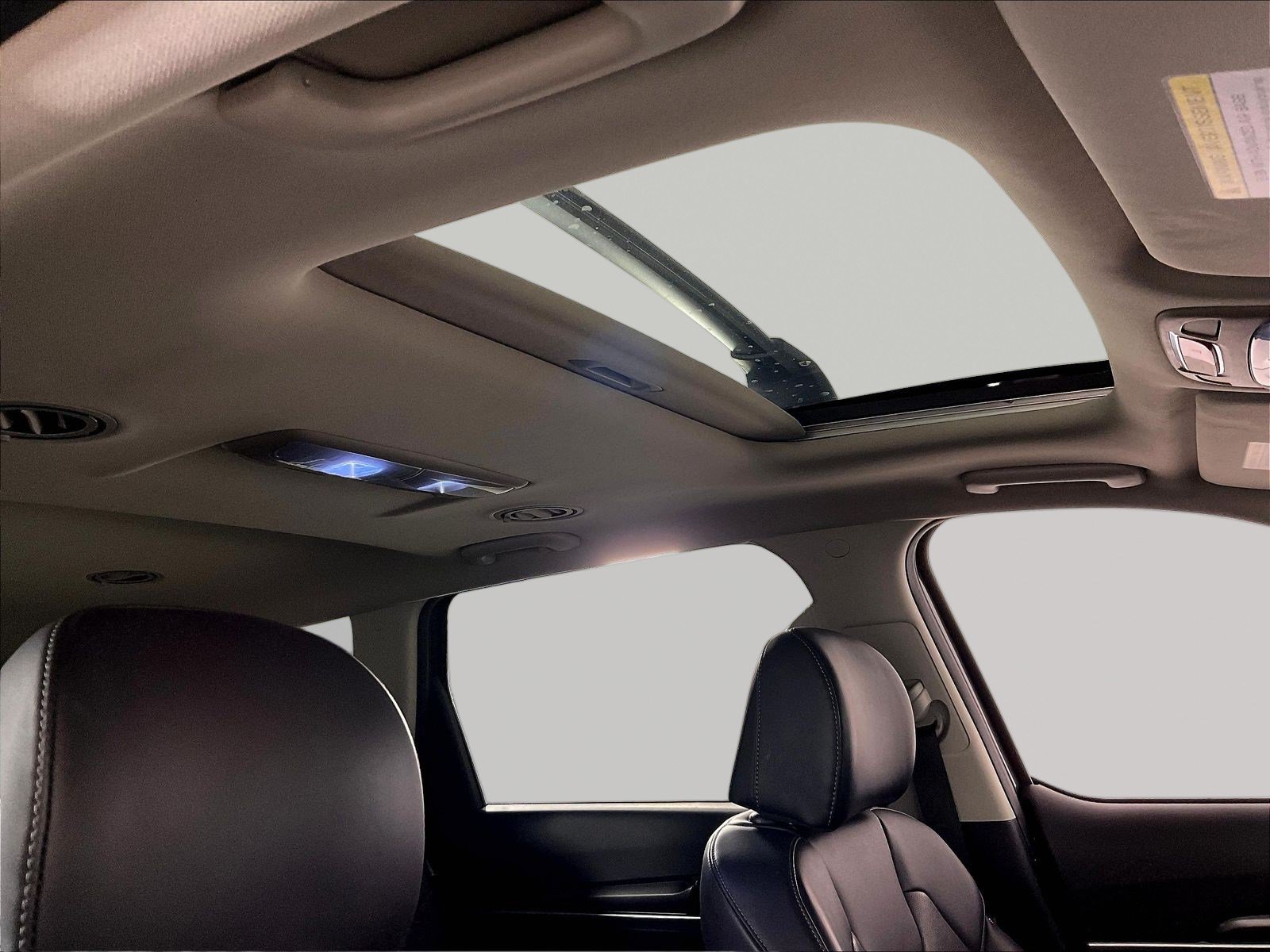 Certified 2024 Kia Telluride S w/ S Sunroof Package AWD/4WD image 28