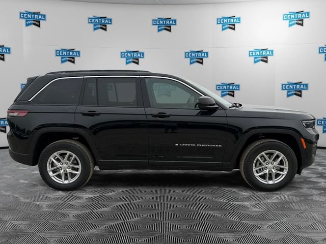 New 2026 Jeep Grand Cherokee Laredo X AWD/4WD image 6