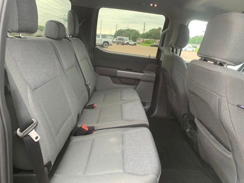 Used 2025 Ford F150 XLT w/ Equipment Group 301A Standard AWD/4WD image 19