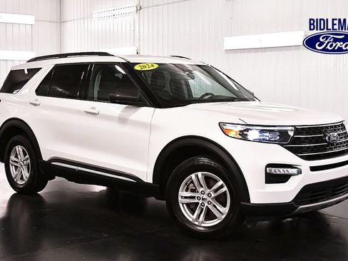Used 2024 Ford Explorer XLT w/ Equipment Group 202A AWD/4WD image 1