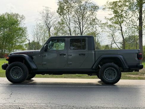 Used 2020 Jeep Gladiator Rubicon AWD/4WD image 8