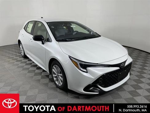 New 2026 Toyota Corolla SE image 1