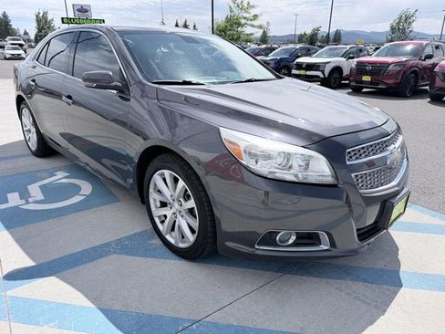 Used 2013 Chevrolet Malibu LTZ FWD image 3