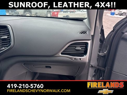 Used 2022 Jeep Cherokee Limited image 20