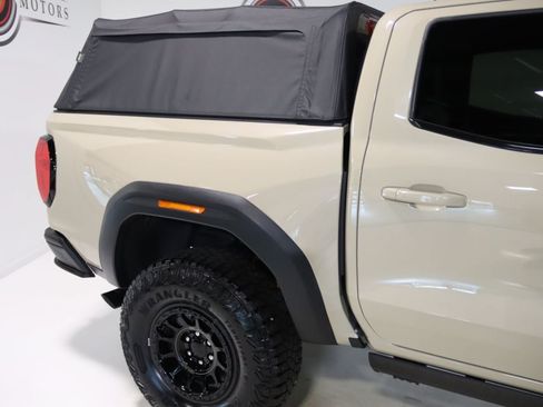 Used 2024 GMC Canyon AT4X w/ AT4X AEV Edition AWD/4WD image 8