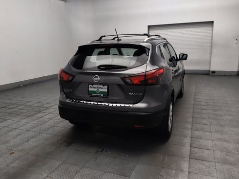 Used 2019 Nissan Rogue Sport SV w/ Technology Package AWD/4WD image 9