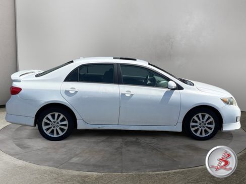 Used 2009 Toyota Corolla FWD image 8