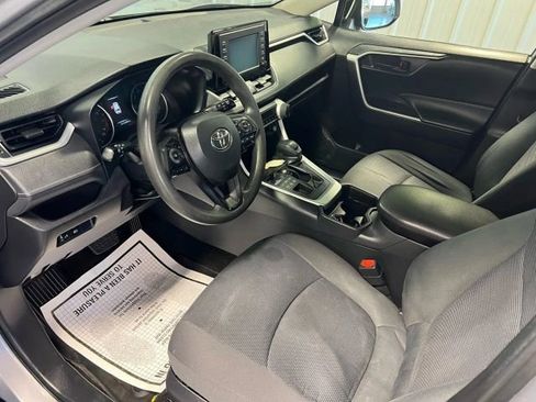 Used 2019 Toyota RAV4 LE w/ All Weather Liner Package image 7