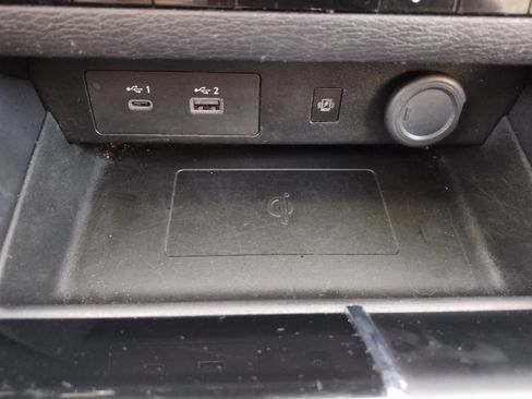 Used 2024 Mitsubishi Outlander SE image 30