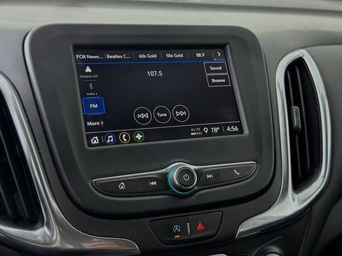 Used 2022 Chevrolet Equinox LT FWD image 16