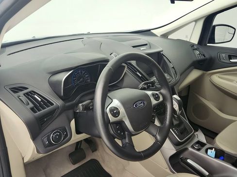 Used 2014 Ford C-MAX SE w/ Equipment Group 203A FWD image 14