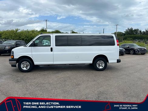 Used 2024 Chevrolet Express 3500 LT w/ LT Preferred Equipment Group RWD image 8