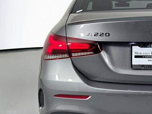 Used 2021 Mercedes-Benz A 220 A 220 image 15
