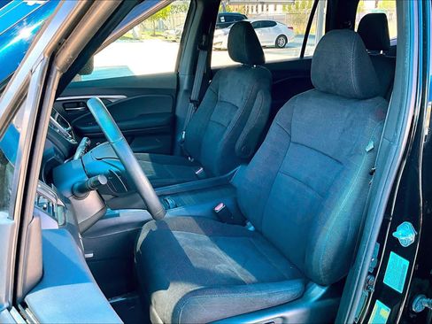 Used 2022 Honda Pilot Sport image 8