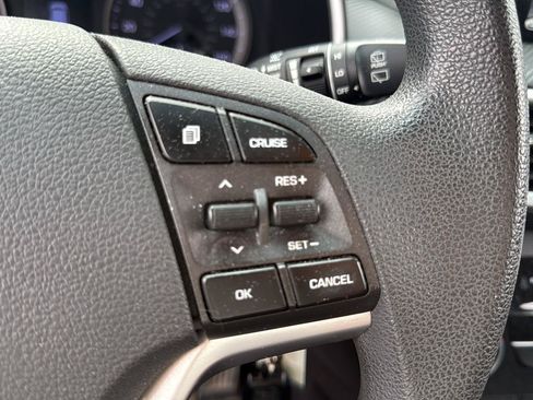 Used 2019 Hyundai Tucson SE AWD/4WD image 12
