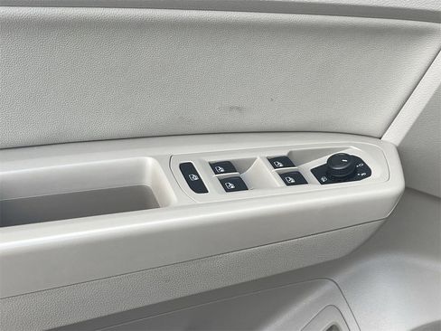 Used 2020 Volkswagen Atlas SEL image 20