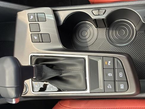 New 2026 Kia Sportage SX FWD image 19