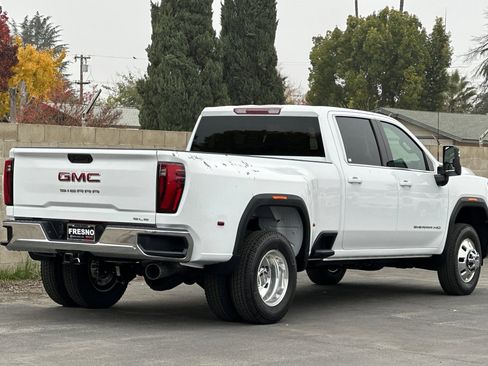 New 2026 GMC Sierra 3500 SLE image 5