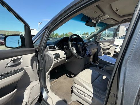 Used 2011 Honda Odyssey EX-L image 9