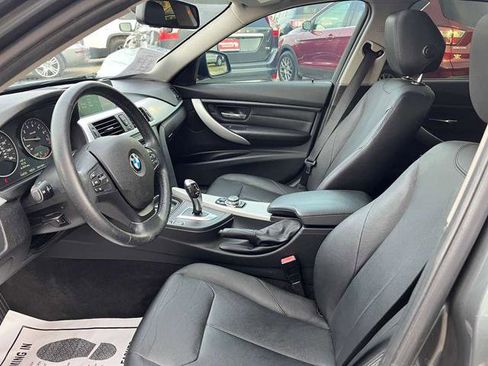Used 2013 BMW 328i xDrive Sedan AWD/4WD image 19