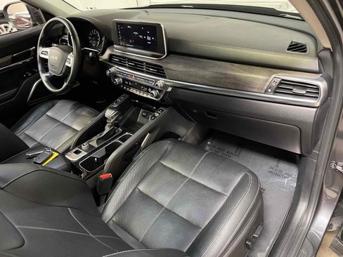 Used 2022 Kia Telluride EX w/ EX Premium Package FWD image 37