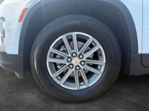 Used 2022 Chevrolet Traverse LT AWD/4WD image 4