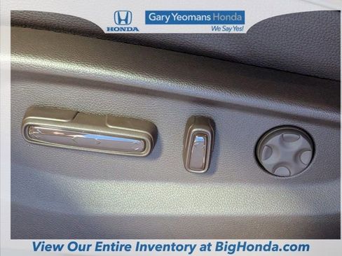 New 2026 Honda Odyssey Touring image 23